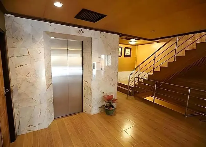 旅馆 Thai Cozy House